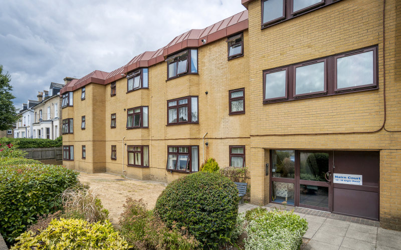 Nairn Court, Wallington